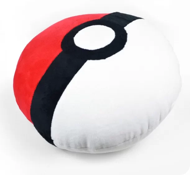 diy PokeBall pillow 