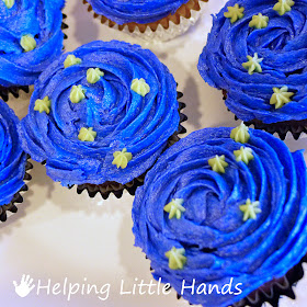 diy Coraline inspired cupcakes or constellation cupcakes with stars